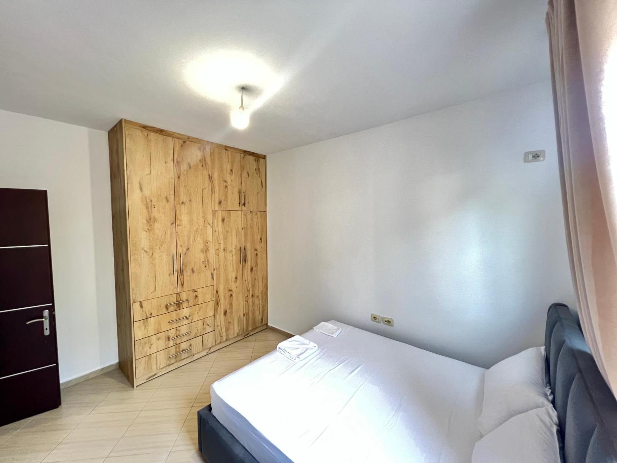 סרנדה Amar'S Apartments מראה חיצוני תמונה