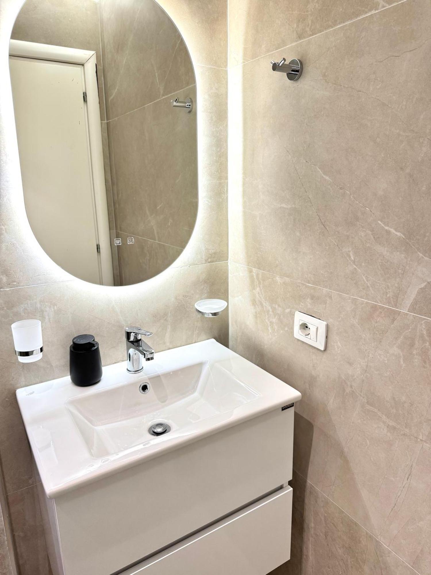 סרנדה Amar'S Apartments מראה חיצוני תמונה