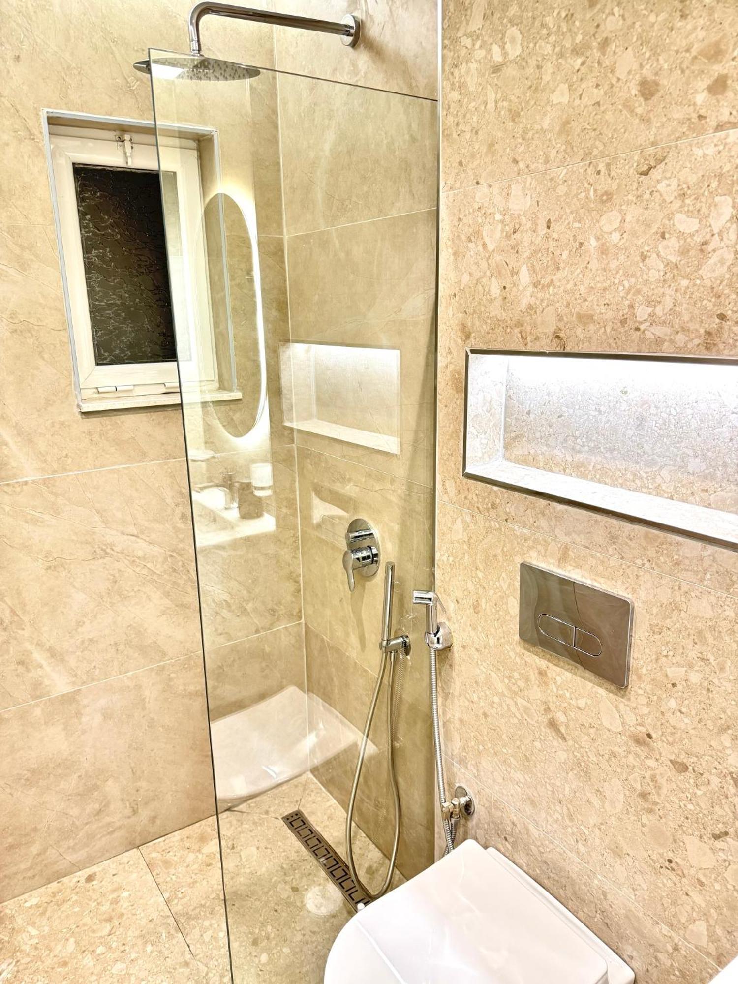 סרנדה Amar'S Apartments מראה חיצוני תמונה