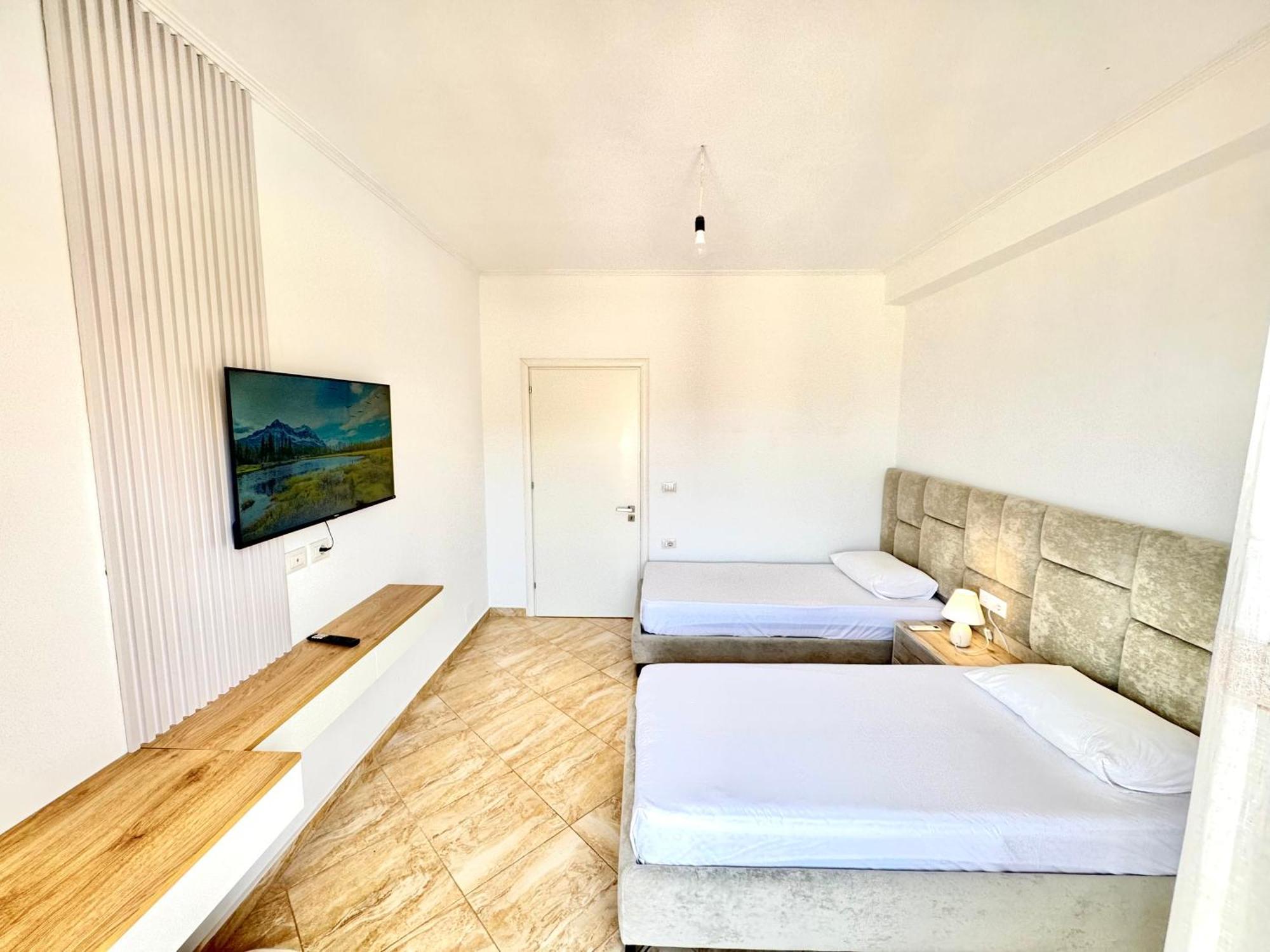 סרנדה Amar'S Apartments מראה חיצוני תמונה