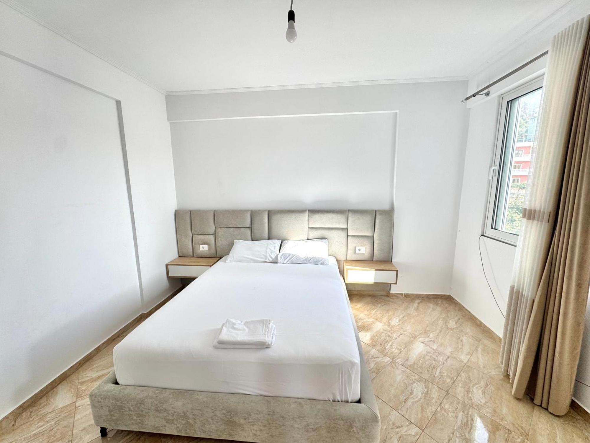 סרנדה Amar'S Apartments מראה חיצוני תמונה